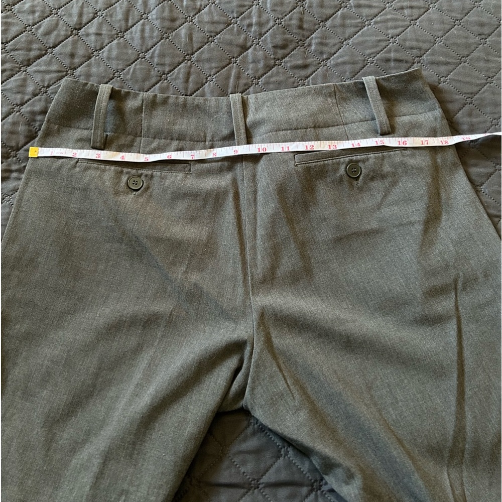 Grey pants - Picture 3 of 5